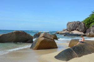 travel with kids seychelles