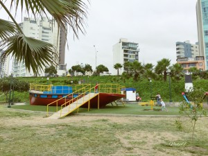 Lima playground delosninos 